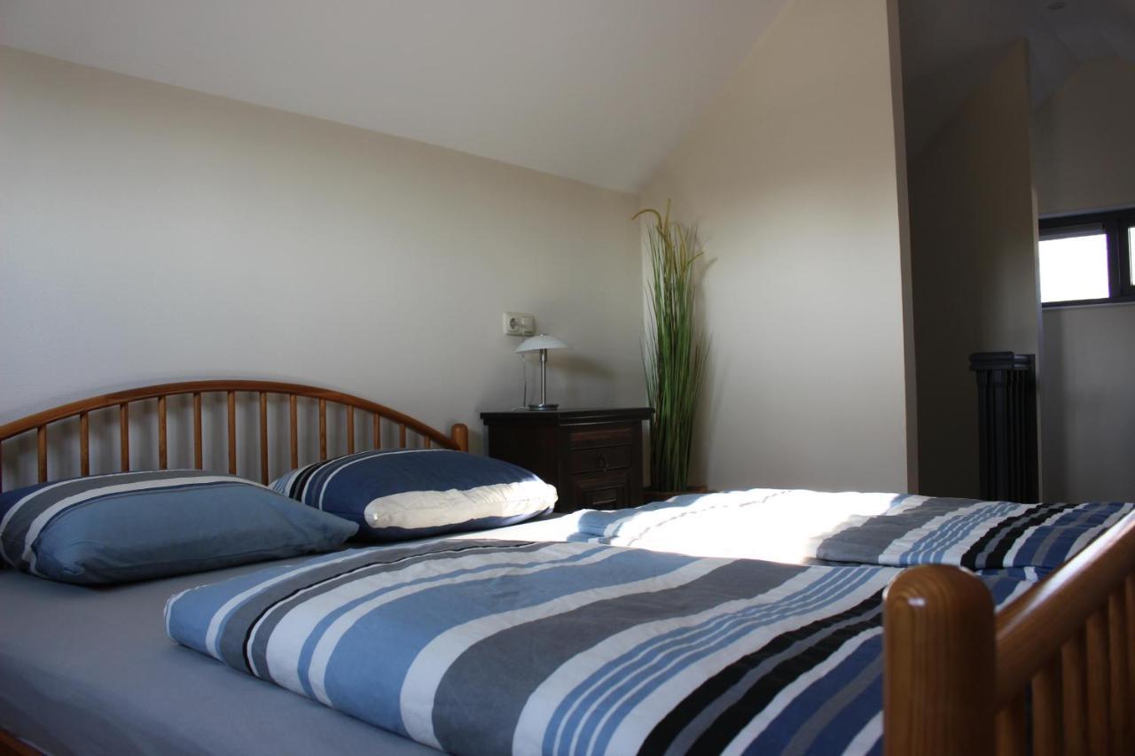 Logement De Garage Снек Екстер'єр фото